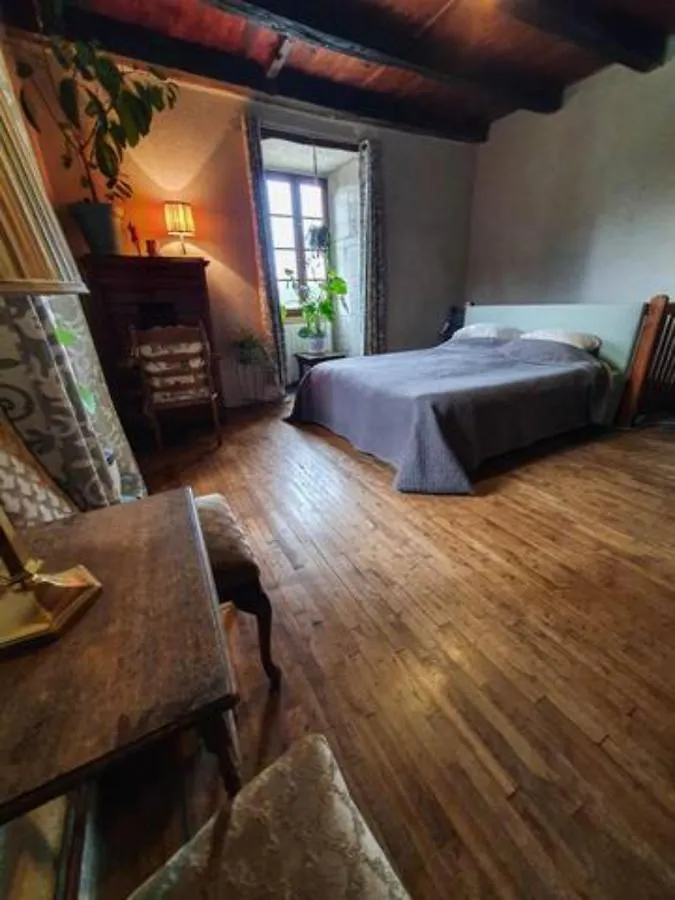 The Old Farmhouse Of Goth Villa Serignac