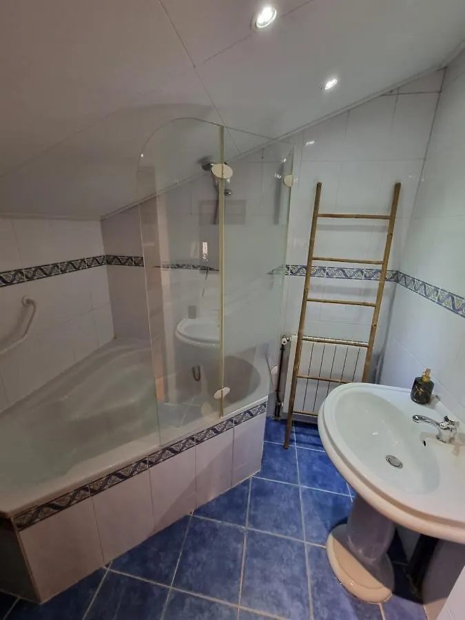 Holiday home The Old Farmhouse Of Goth Villa Serignac  France
