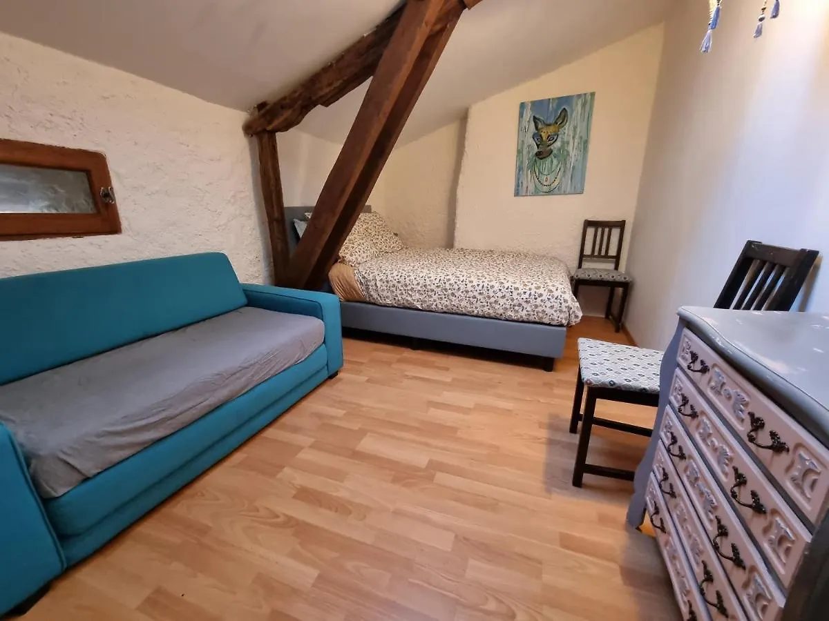 The Old Farmhouse Of Goth Villa Serignac  France
